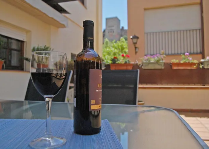 Un Vergel Al Pie De La Alhambra. Enjoy It Now!!